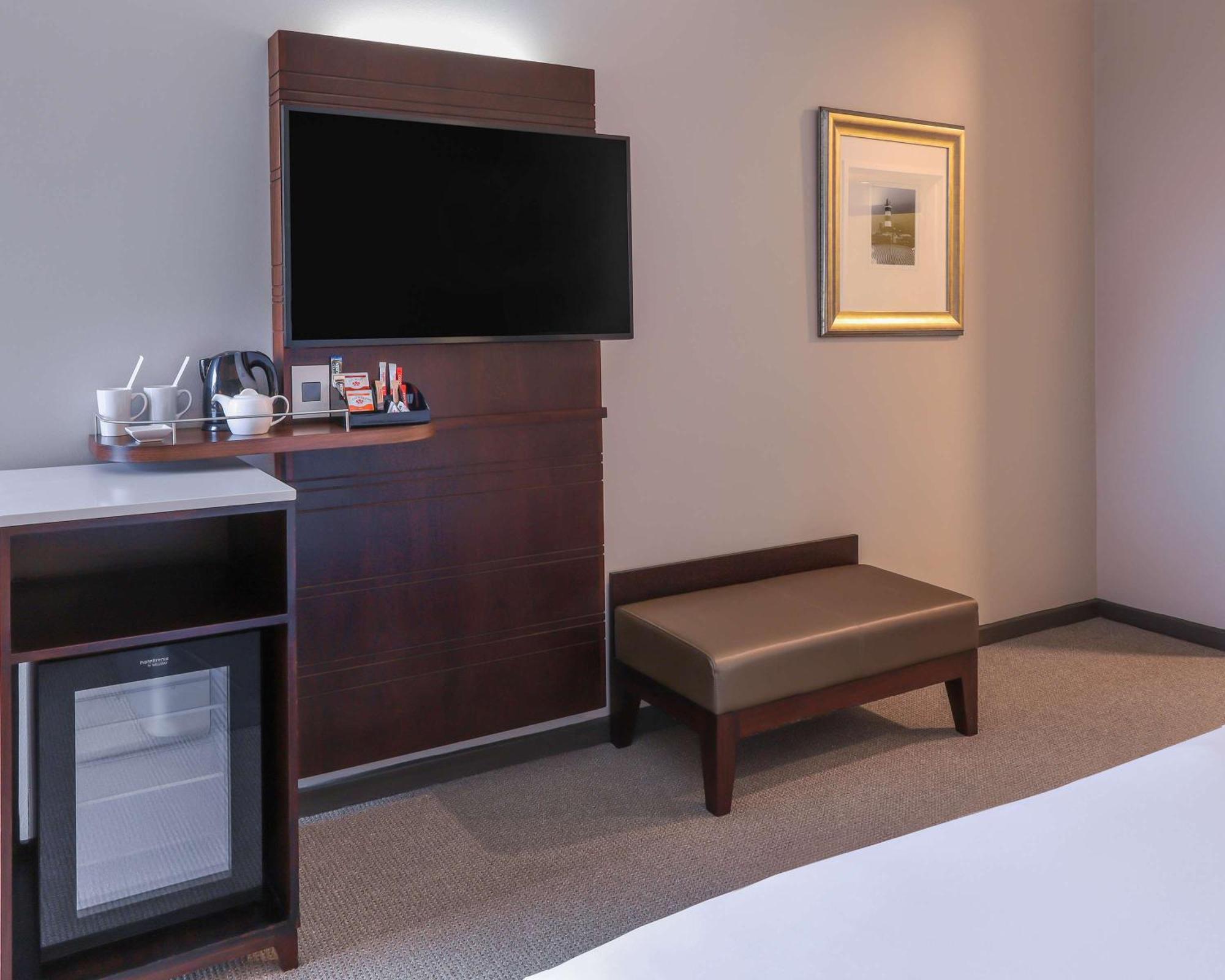 Hotel Garden Court East London Esterno foto